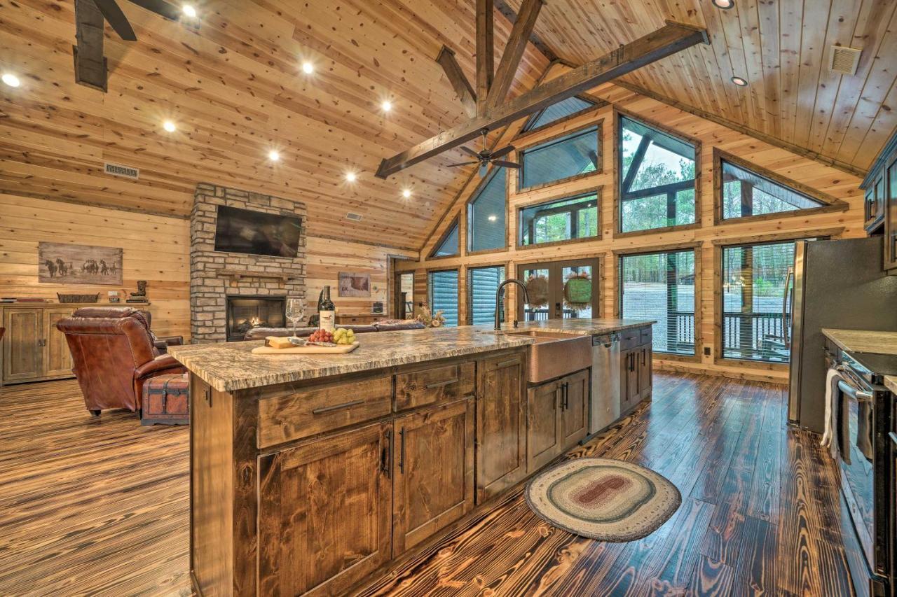 Broken Bow Cabin Deck With Hot Tub And Pool Table! Exteriör bild