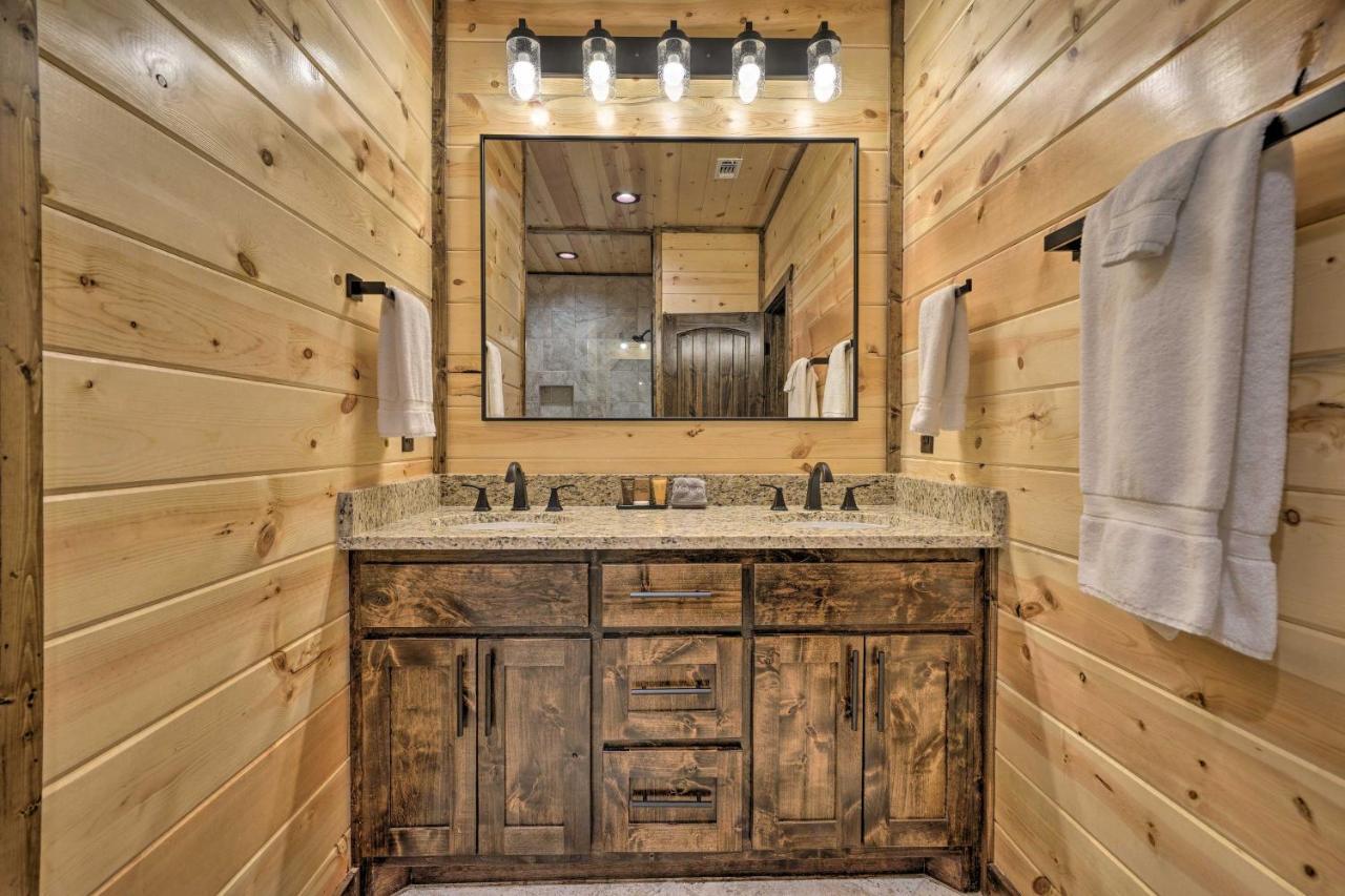 Broken Bow Cabin Deck With Hot Tub And Pool Table! Exteriör bild